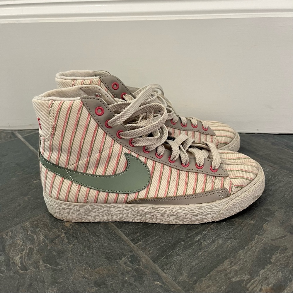 Striped Nike Blazer Mid 77 Sneakers